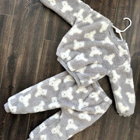 Baby Gap 2-Piece Polar Bear Fleece Sweatshirt & Sweatpants Set - 18-24 months - Picture 3 of 5